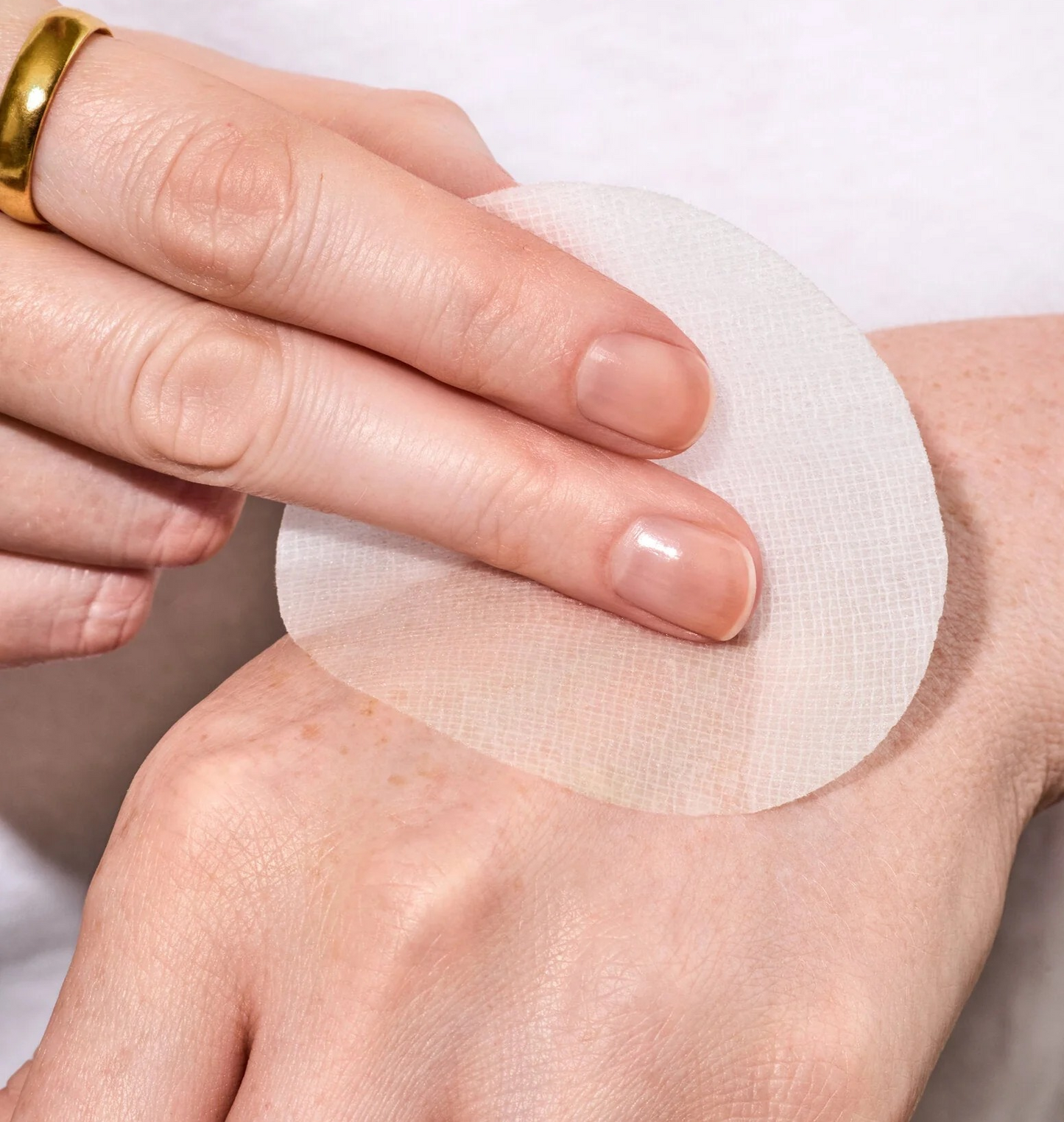 Cleansing Polish Pads